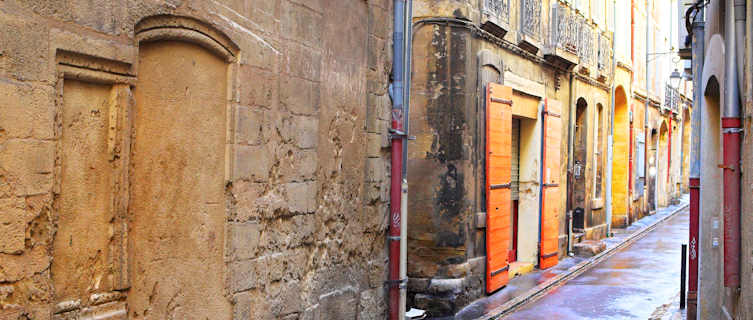 Explore the Backstreets of Aix-en-Provence