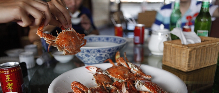 A plate of flower crabs ready for dismantlement