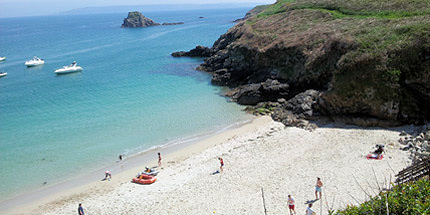 Spend a day on Herm's beautiful Belvoir Bay