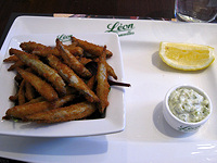 The smelts with homemade tartare sauce are delicious