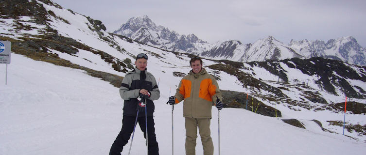 Skiers on Mont Blanc, La Thuile